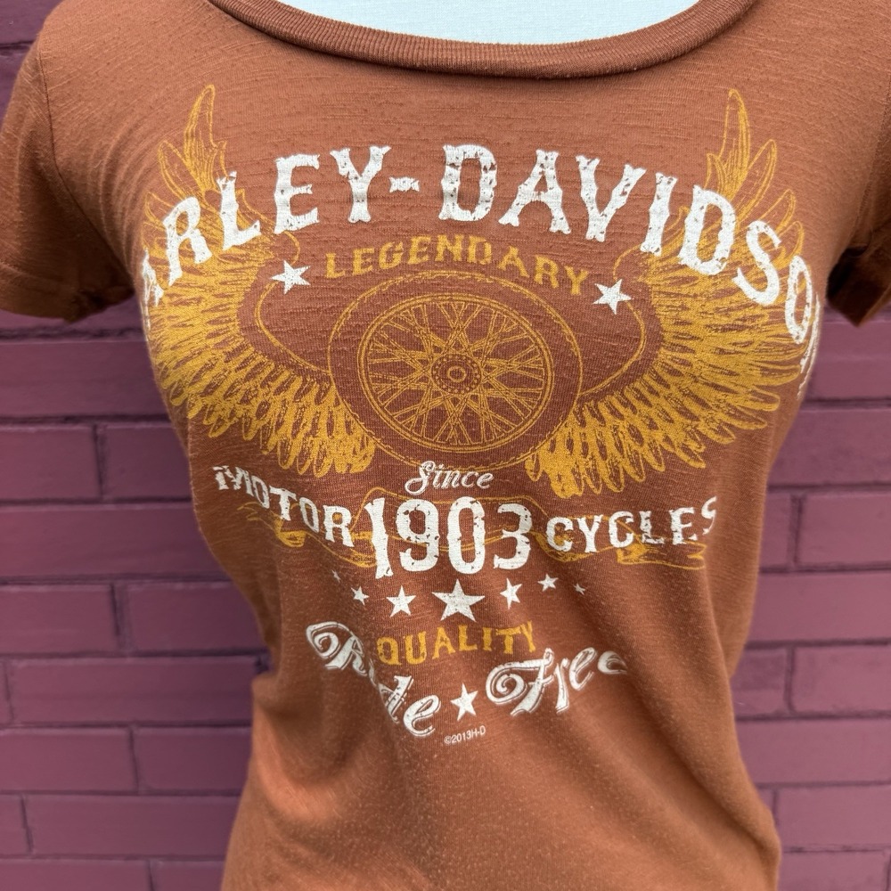 Harley Davidson Motorcycles Ride Free Shirt Womens Size Small Orange Tire Wings - Picture 2 of 7